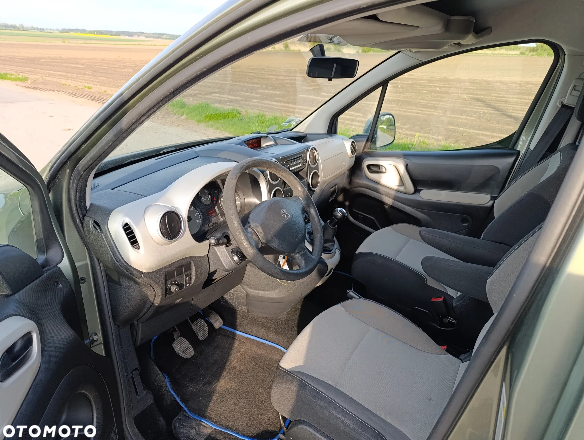 Peugeot Partner Tepee HDi FAP 110 Tendance mit Familien-Paket - 12