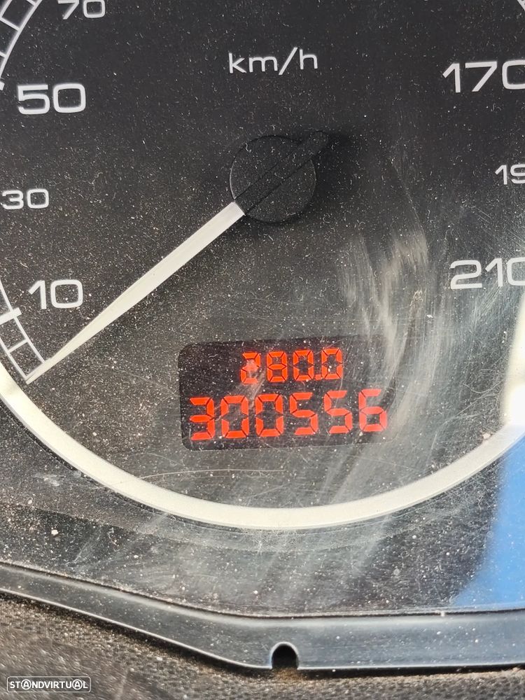 Peugeot 307 1.6 HDi Premium - 6