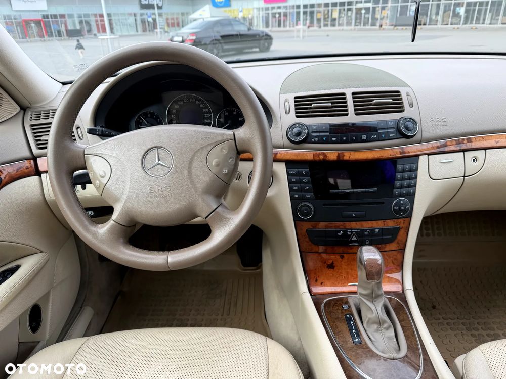 Mercedes-Benz Klasa E 280 CDI T Elegance - 8