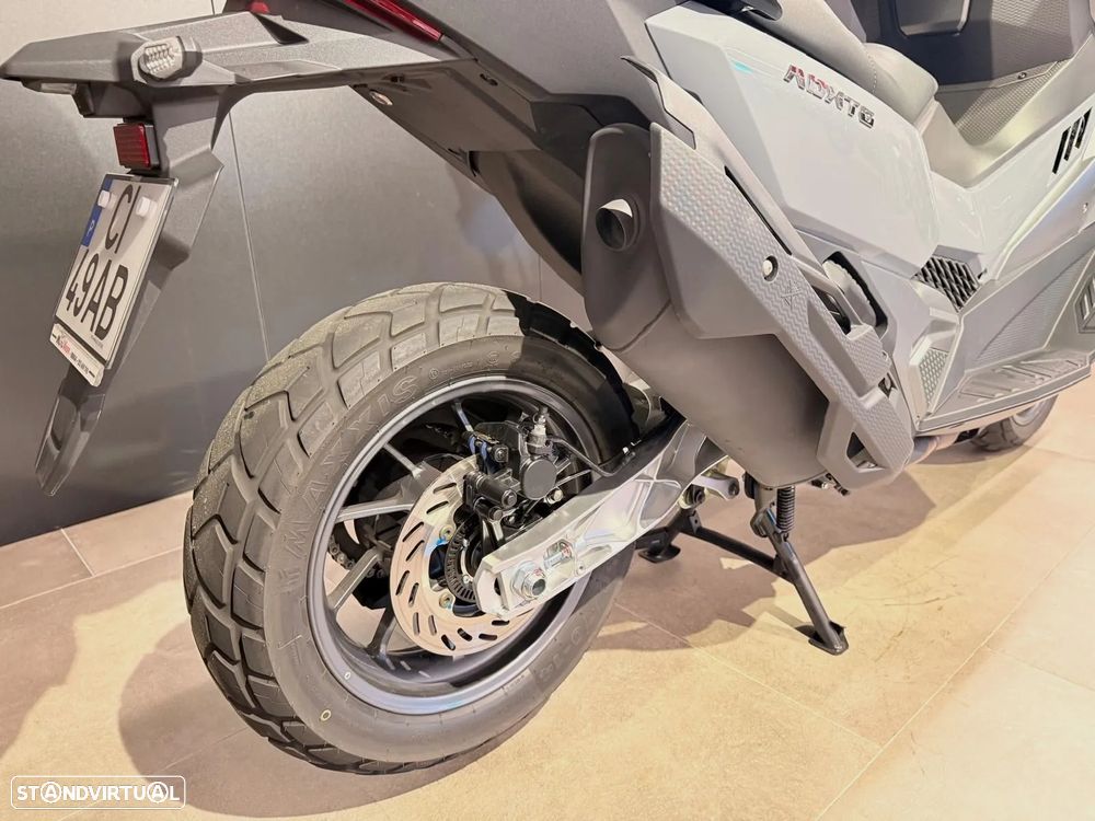 Sym ADX - 3