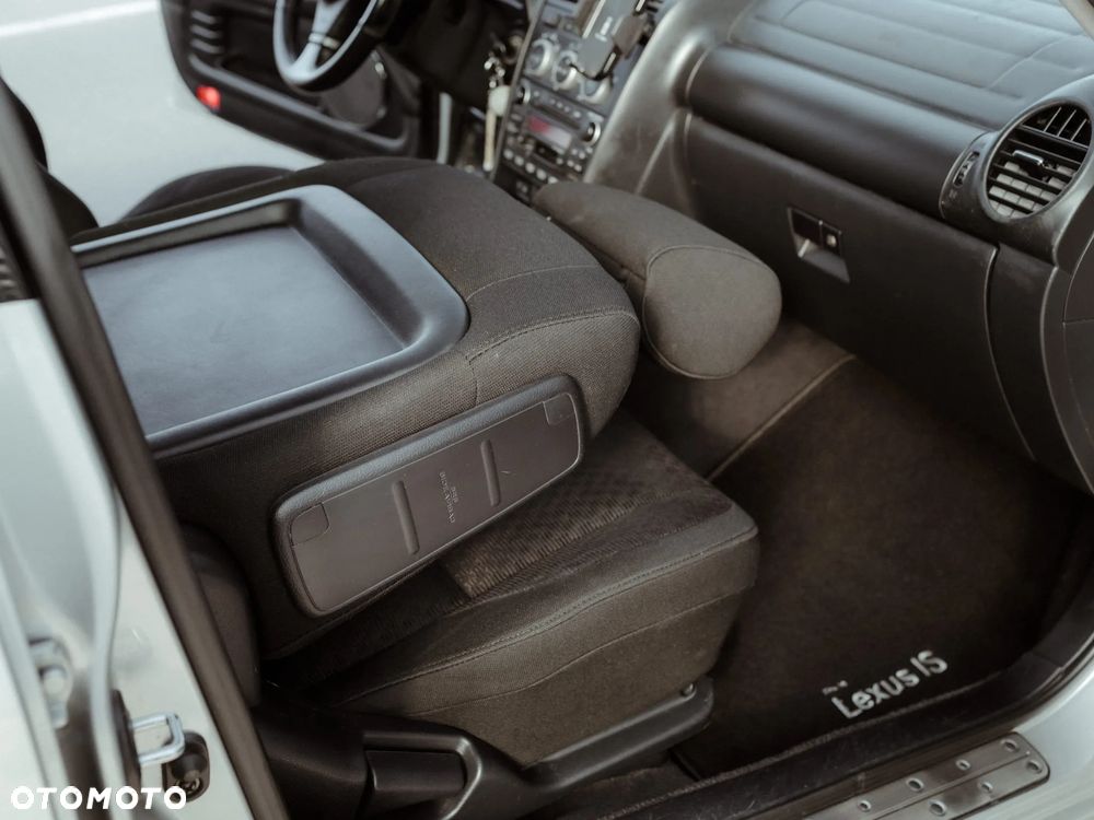Lexus IS 200 SC Prestige - 31