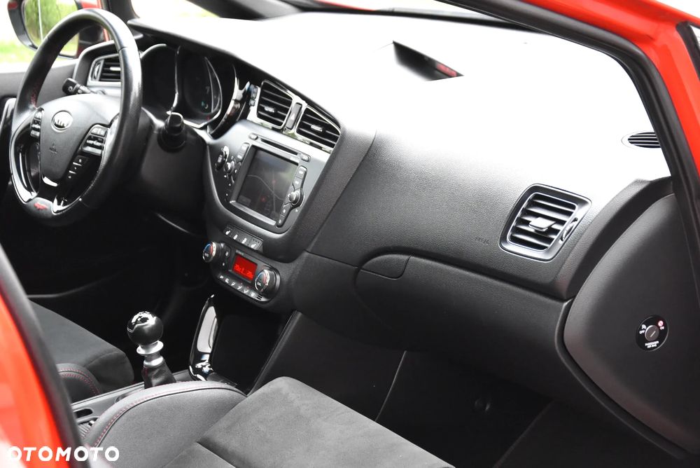 Kia Ceed 1.6 T-GDI GT-Challenge - 25