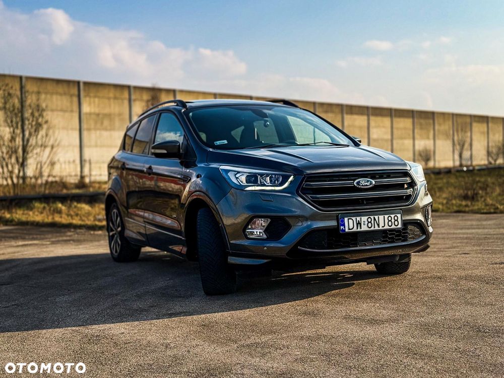 Ford Kuga 2.0 TDCi 4x4 ST-Line - 3