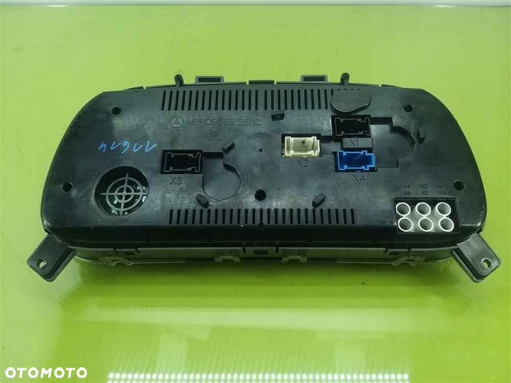 Licznik ZEGARY Mercedes Atego 4.3D 175KM 2004-2013  07274-0290 DAIMLER - 1