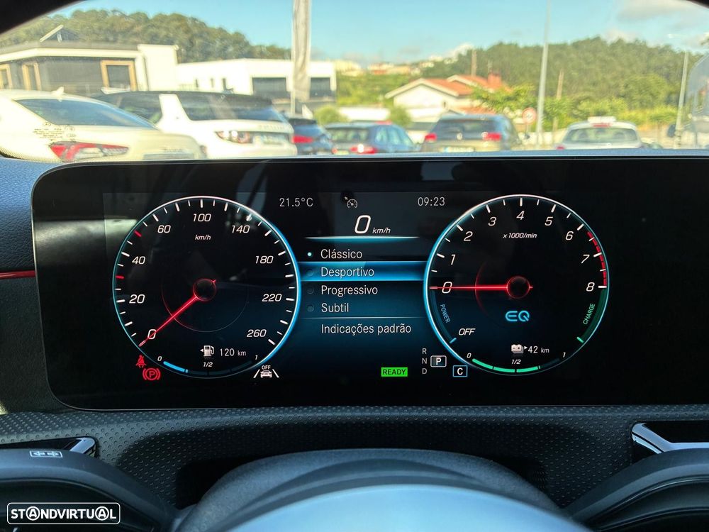 Mercedes-Benz A 250 - 28