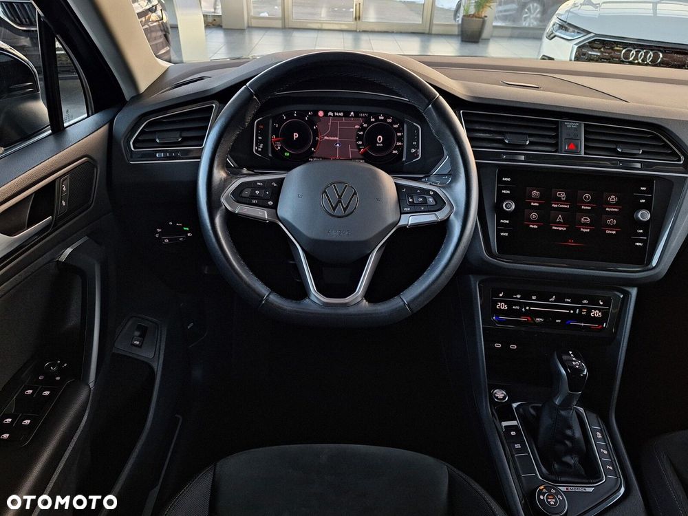 Volkswagen Tiguan 2.0 TSI 4Mot Elegance DSG - 16