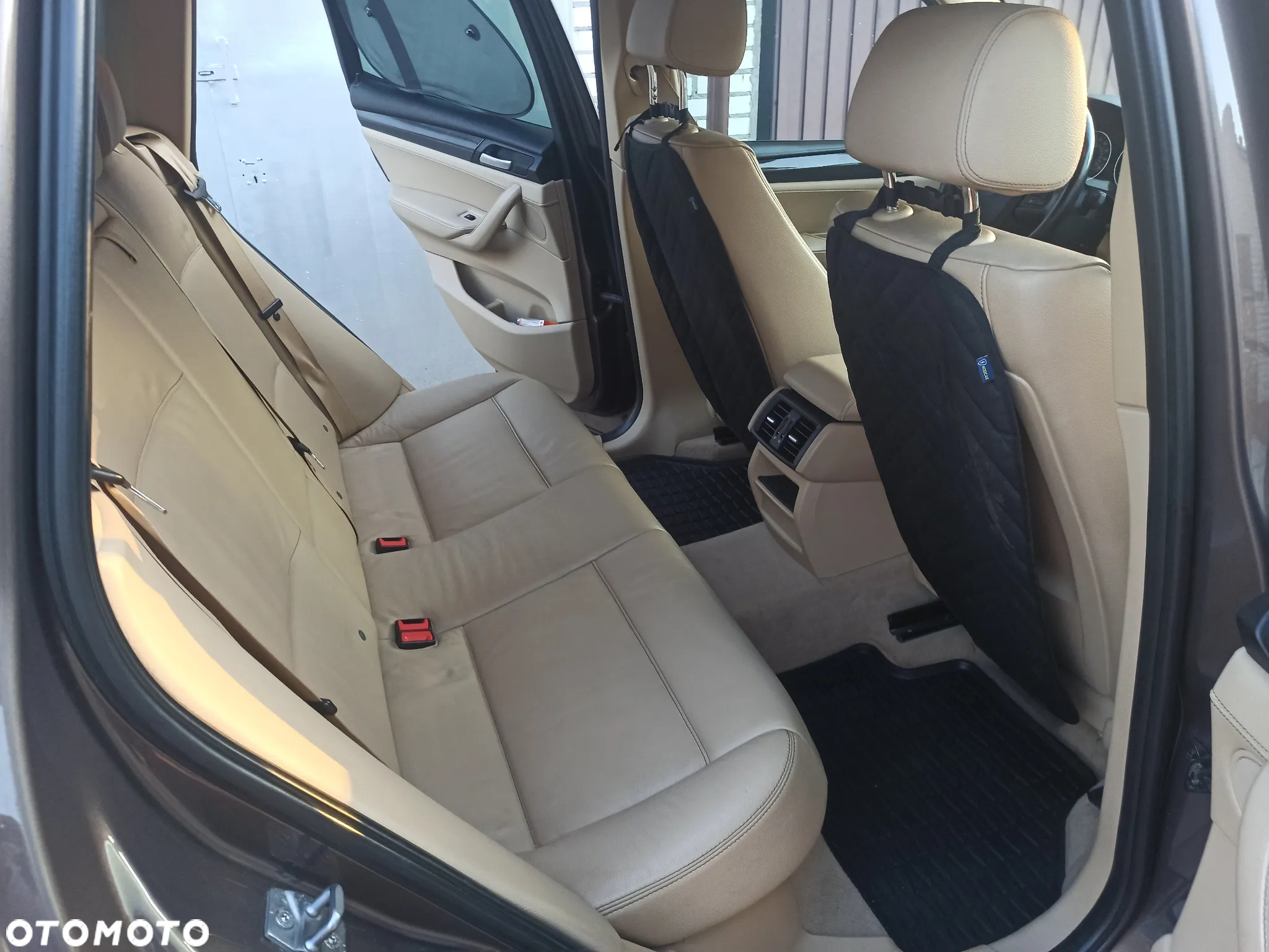 BMW X3 28i xDrive - 11