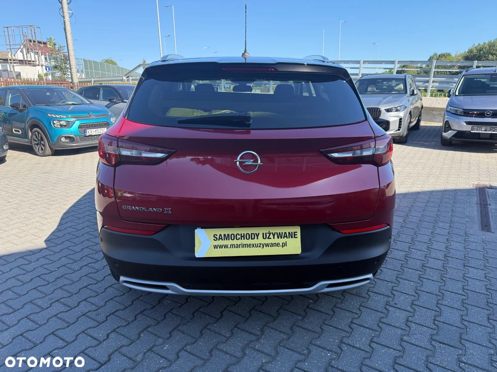 Opel Grandland X 1.6 T Design&Tech S&S - 4