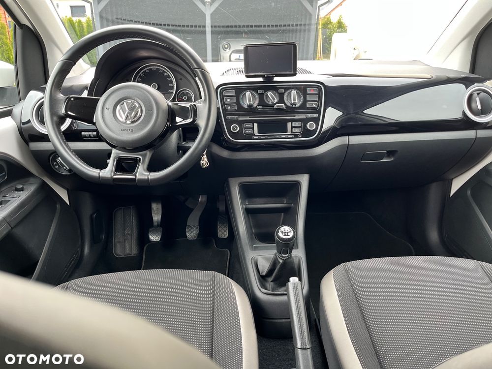 Volkswagen up! 1.0 black - 12