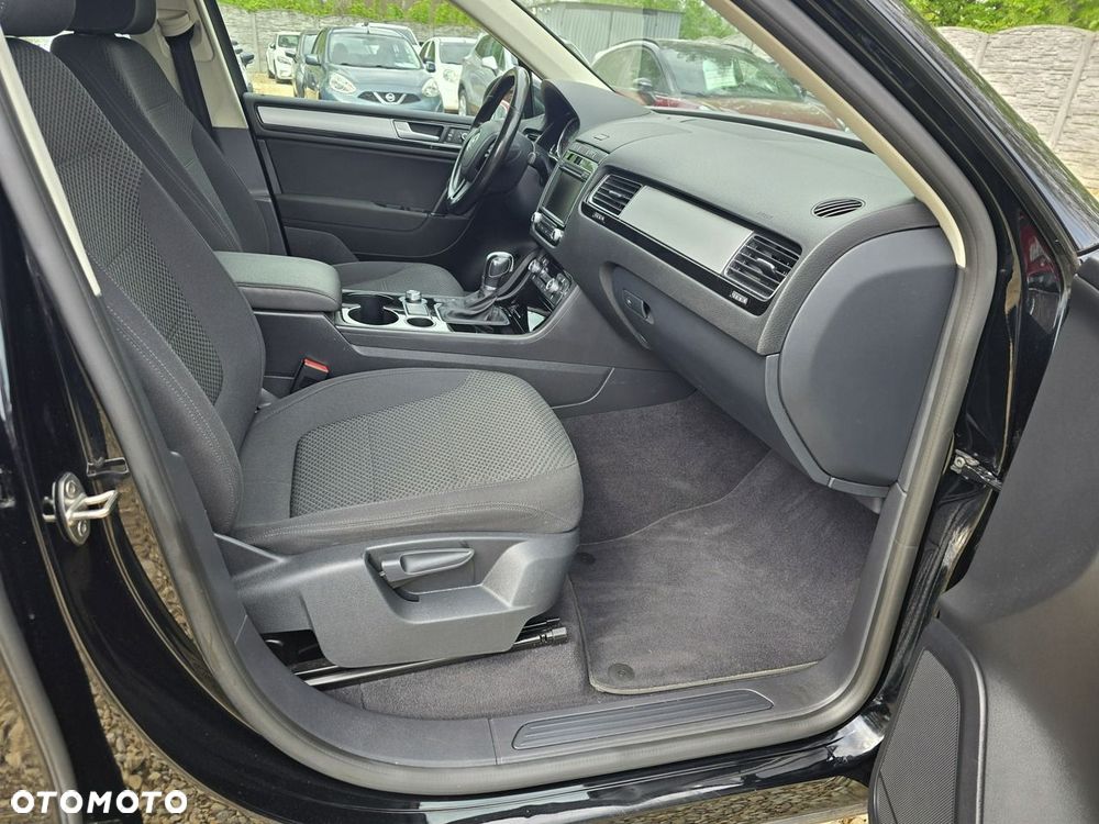 Volkswagen Touareg 3.0 V6 TDI BMT Business Line - 9