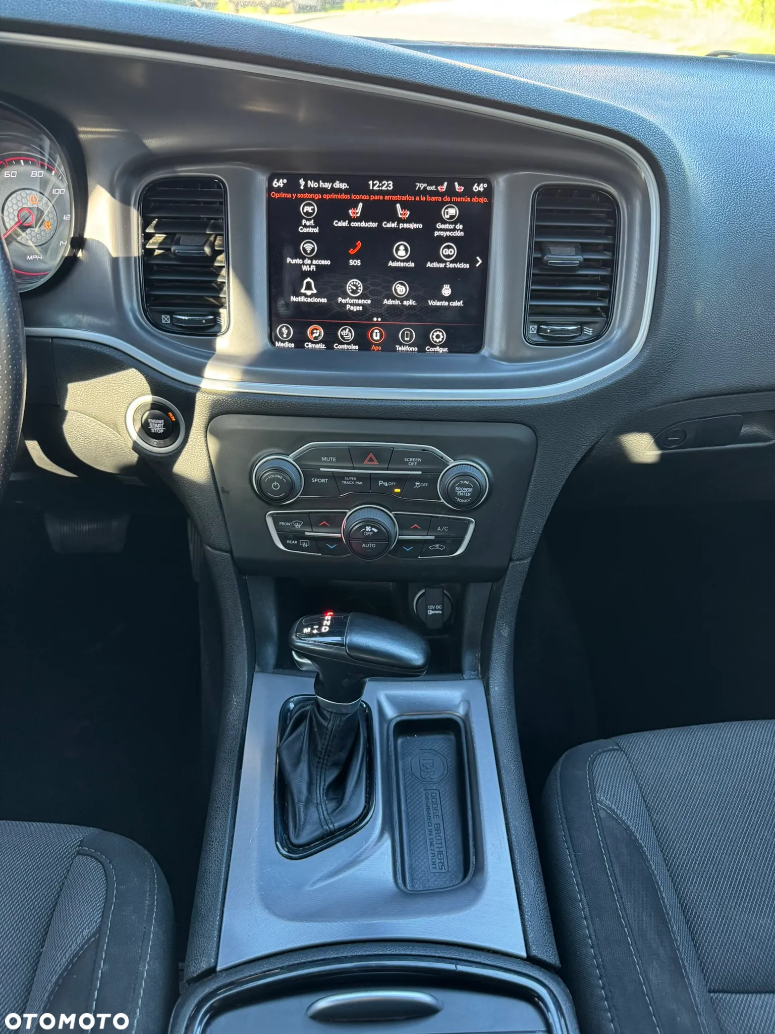 Dodge Charger 3.6 SXT AWD - 14