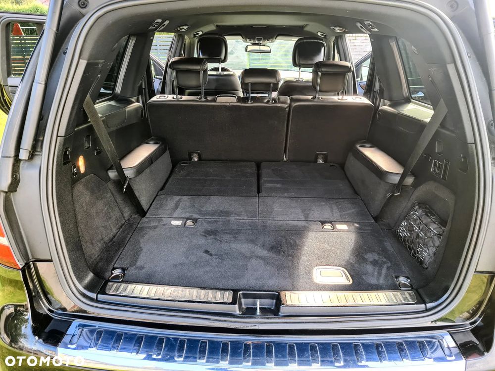 Mercedes-Benz GLS 350 d 4-Matic - 12