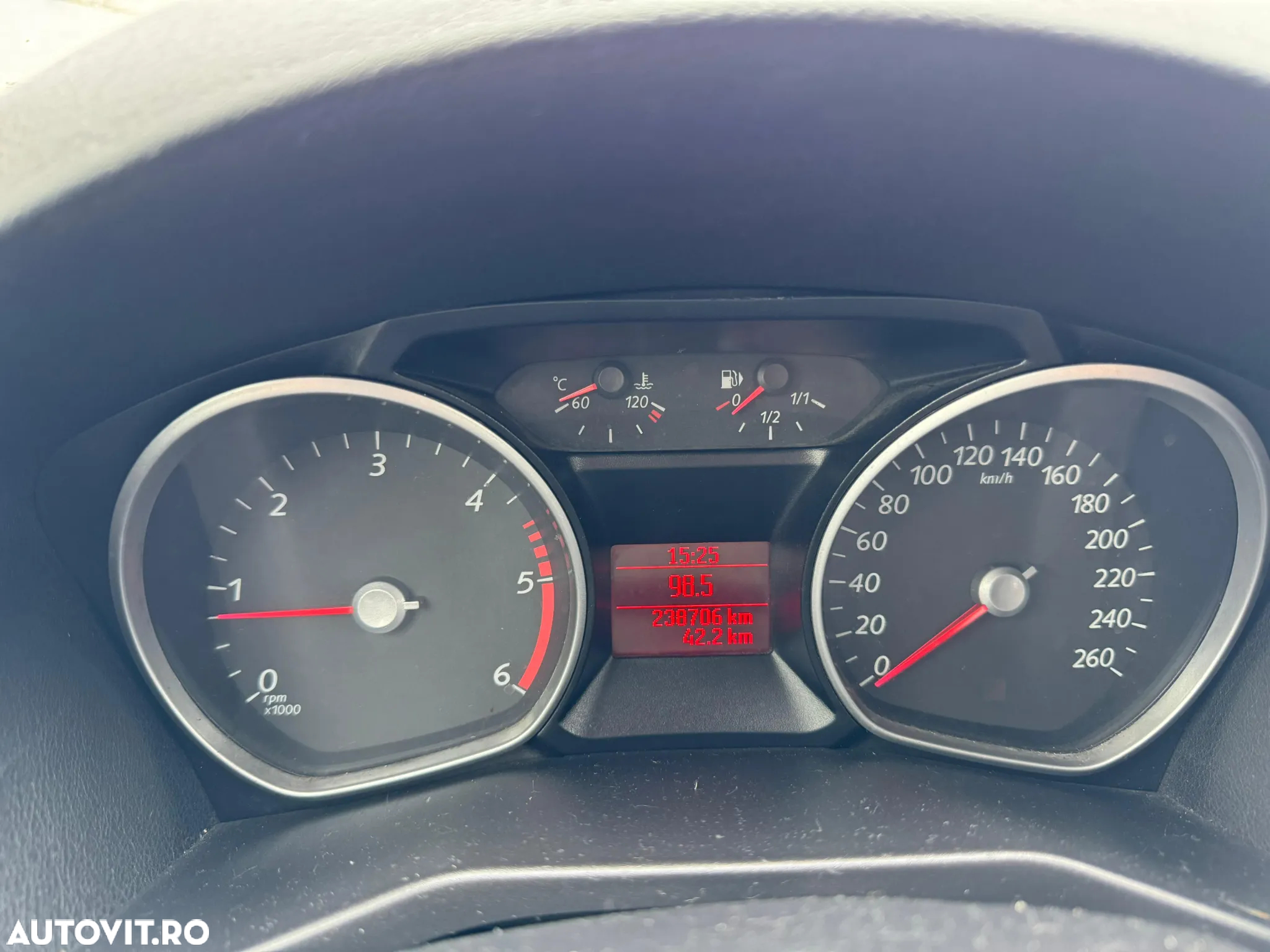 Ford Mondeo 2.0 TDCi Trend - 8