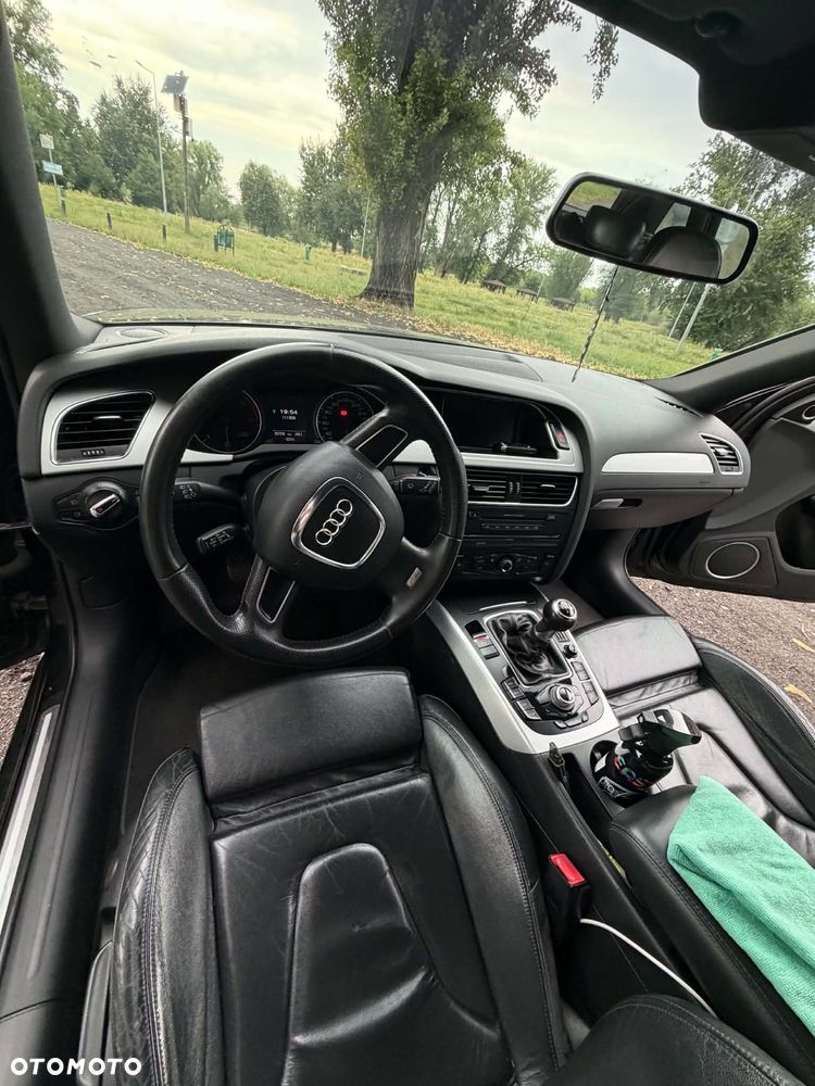 Audi A4 Avant 2.0 TDI - 8
