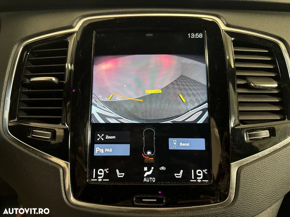 Volvo XC 90 - 20