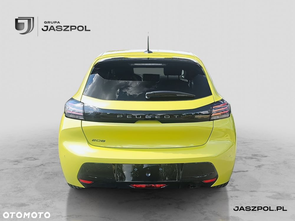 Peugeot 208 - 6