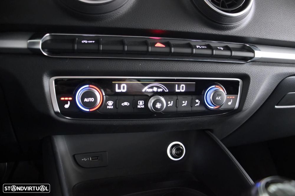 Audi A3 Limousine 1.6 TDI - 15