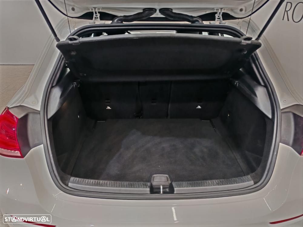 Mercedes-Benz A 180 d Progressive Aut. - 17
