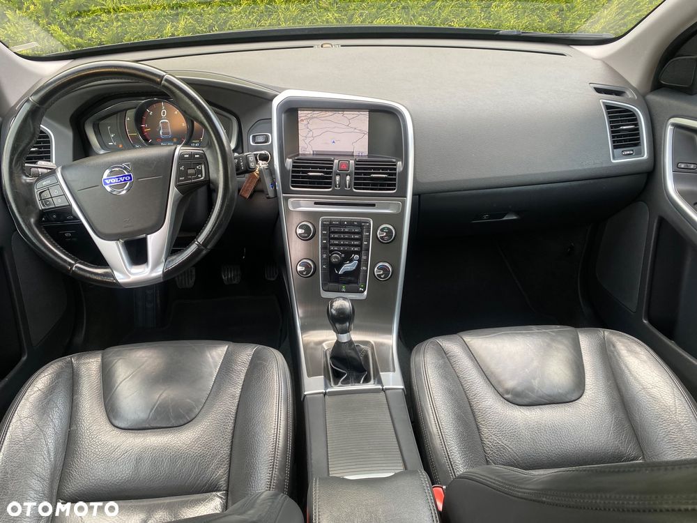 Volvo XC 60 D3 Momentum - 29