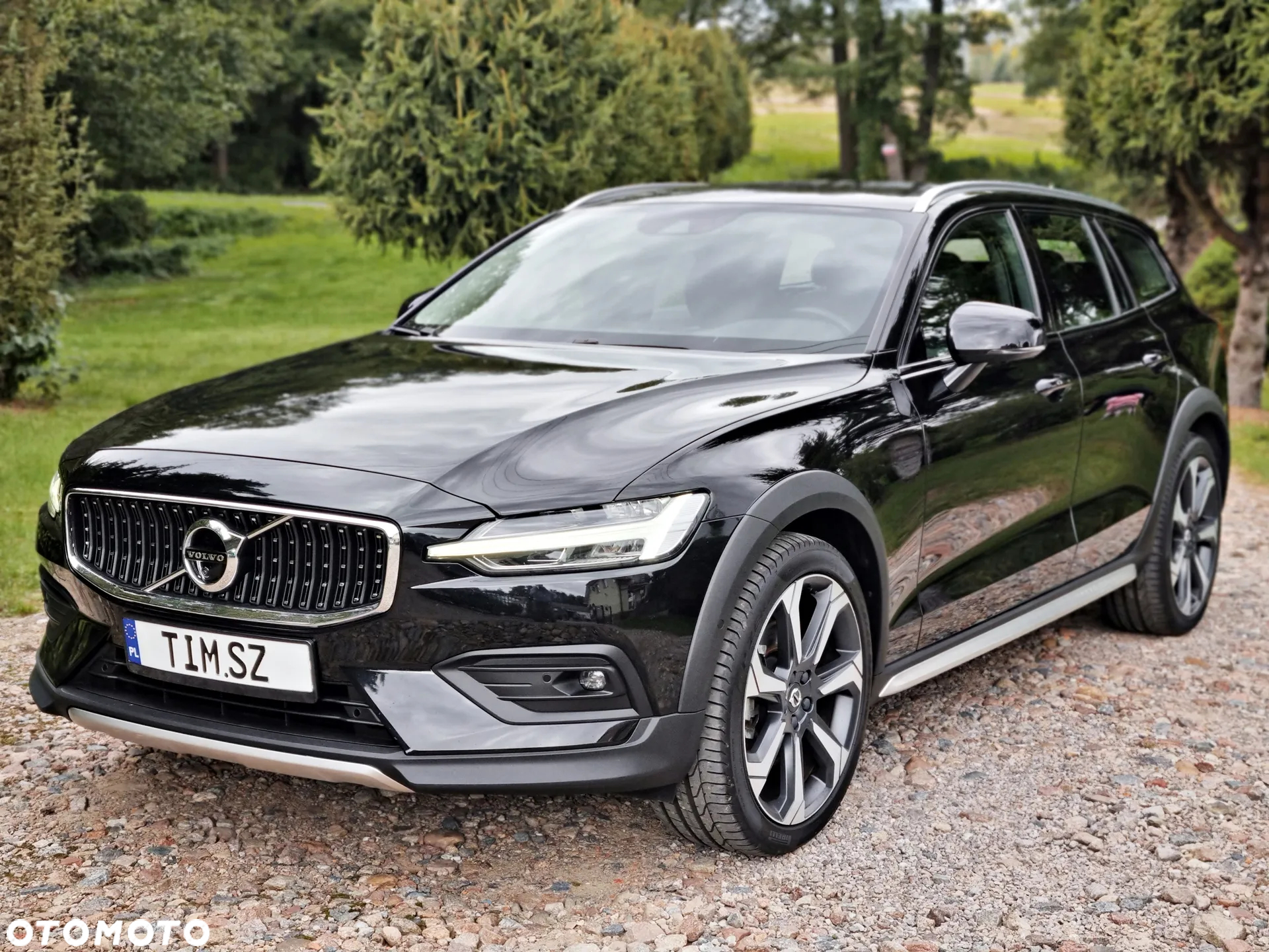 Volvo V60 Cross Country B4 D AWD Geartronic Pro - 4
