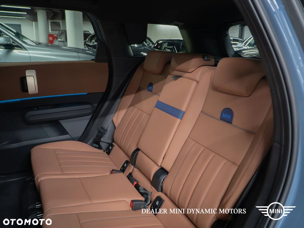 MINI Countryman S ALL4 Favoured Trim - 23