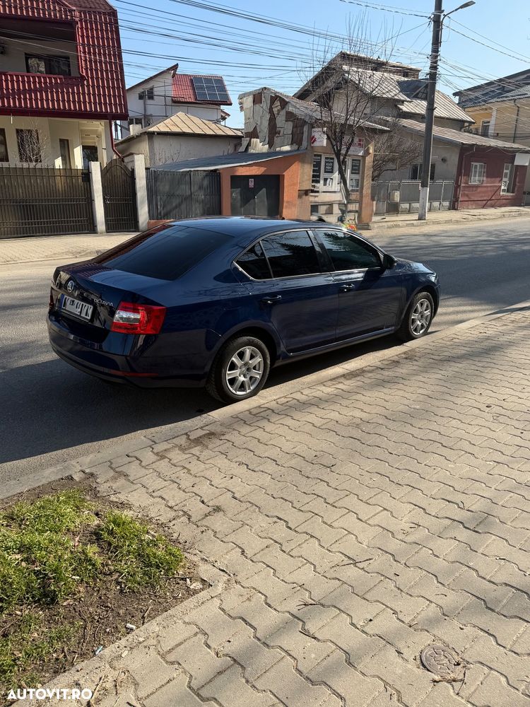 Skoda Octavia 1.6 TDI ELEGANCE - 8