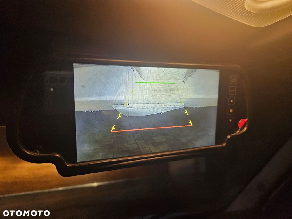 Iveco Daily wywrotka kiper - 11