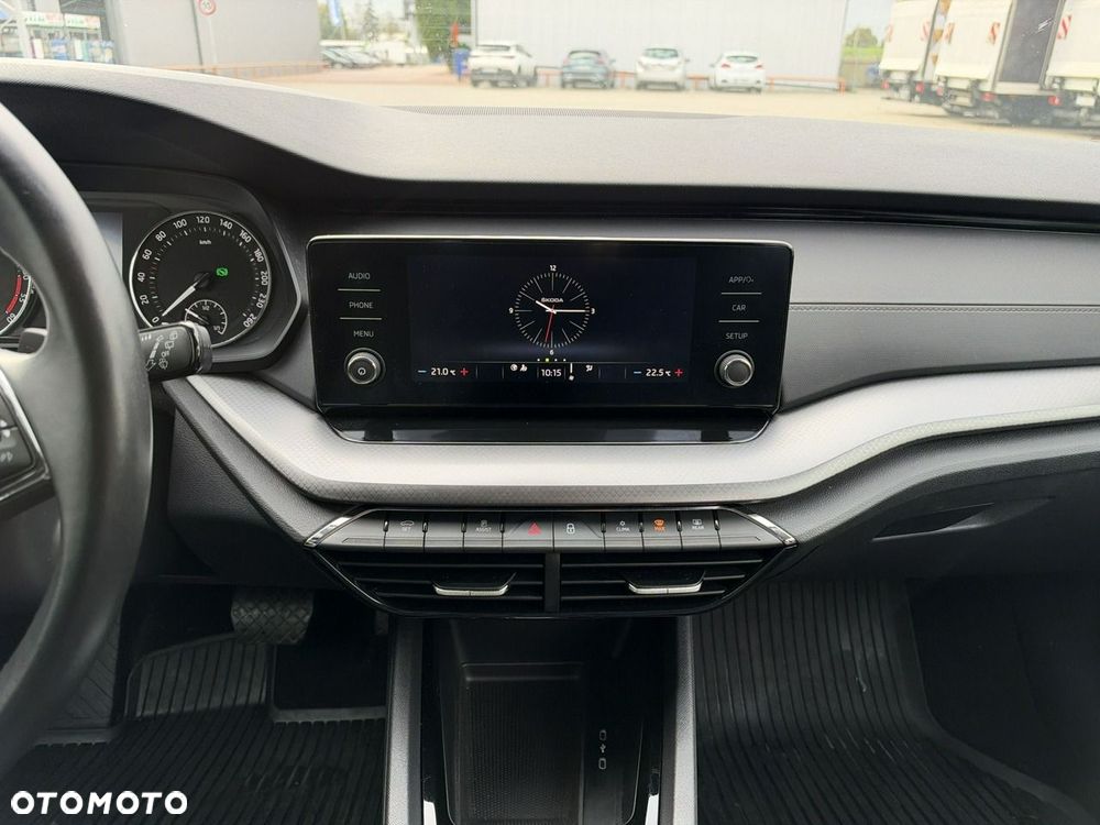 Skoda Octavia 2.0 TDI DSG Ambition - 23