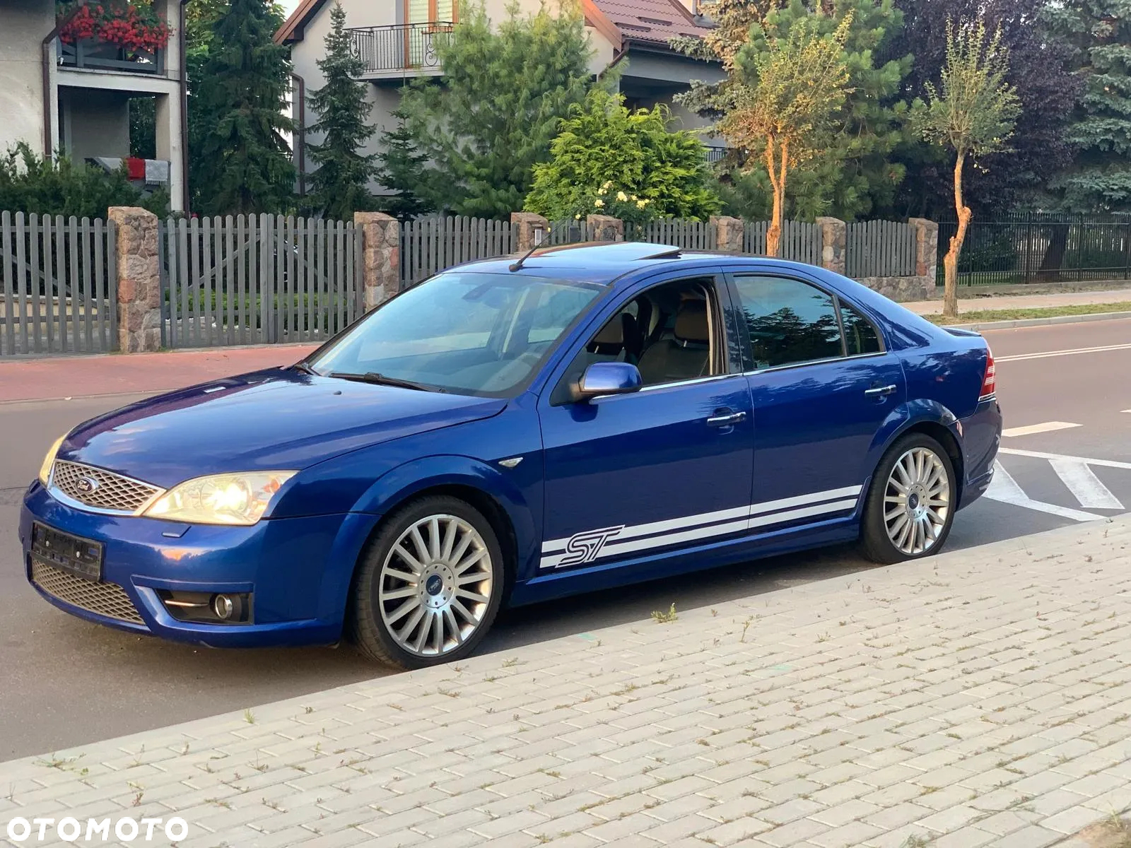 Ford Mondeo 3.0 V6 ST 220 - 8