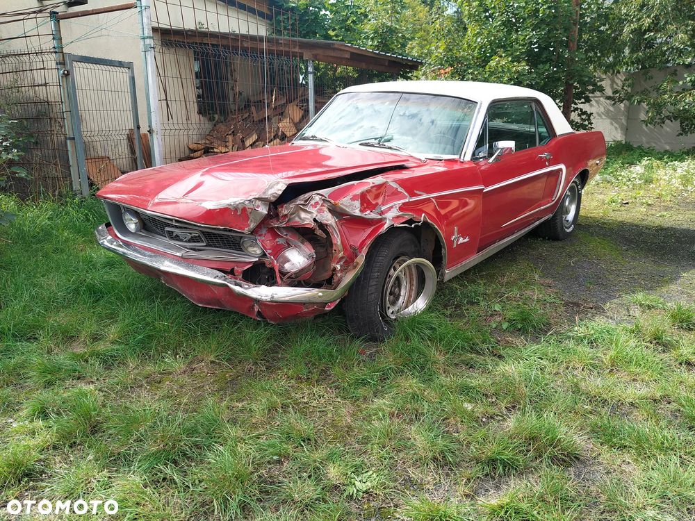 Ford Mustang - 2