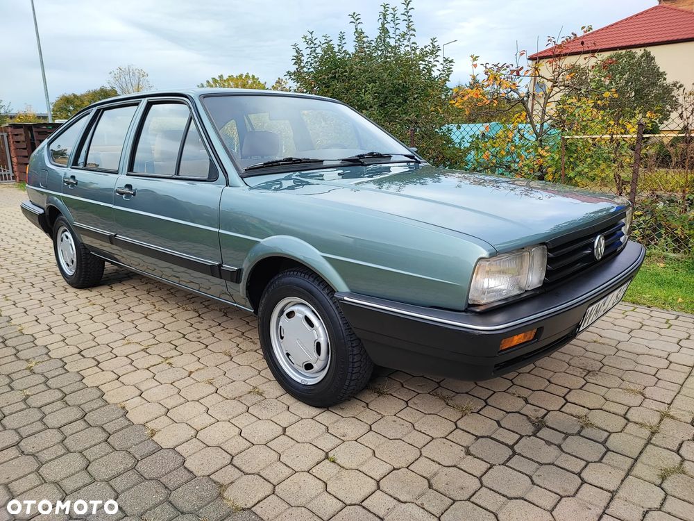 Volkswagen Passat 1.6 C - 3
