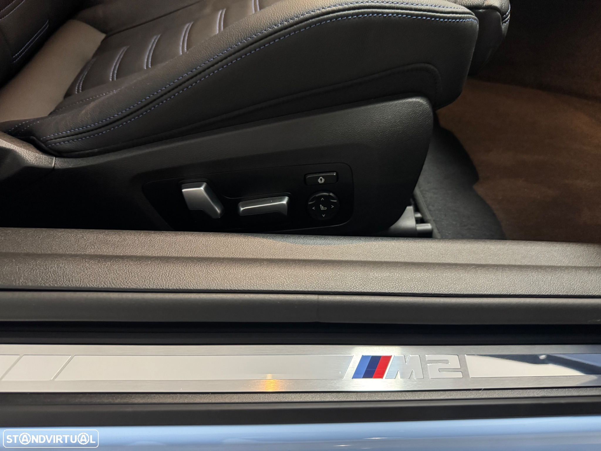 BMW M2 Auto - 48