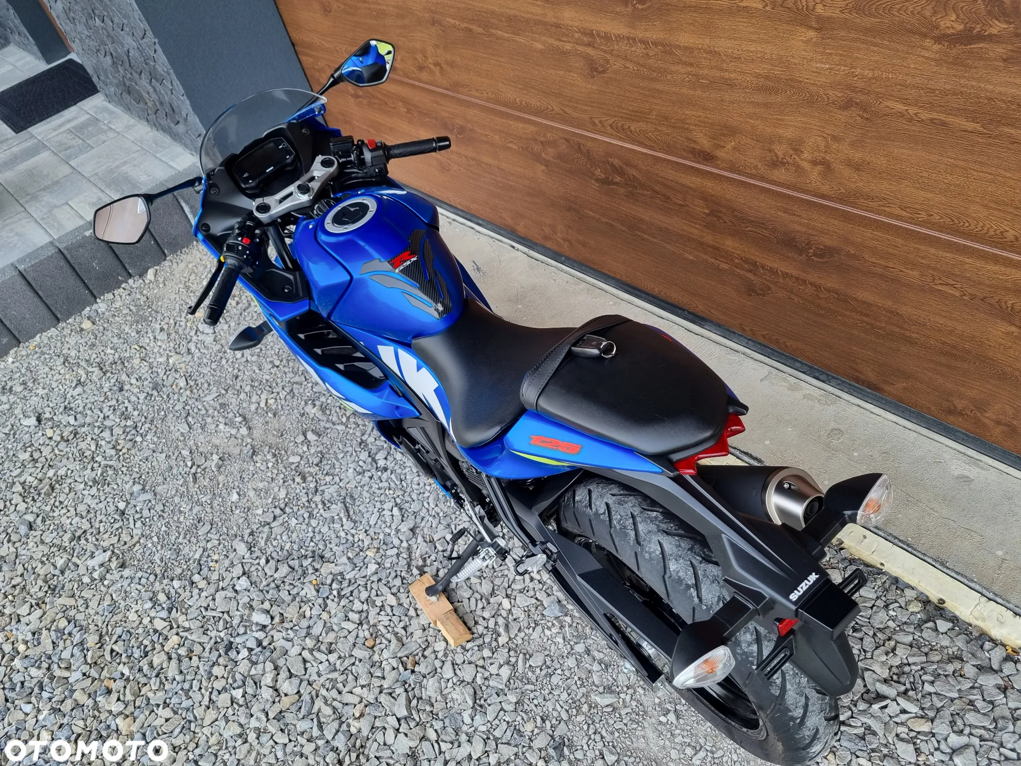 Suzuki GSX-R - 12