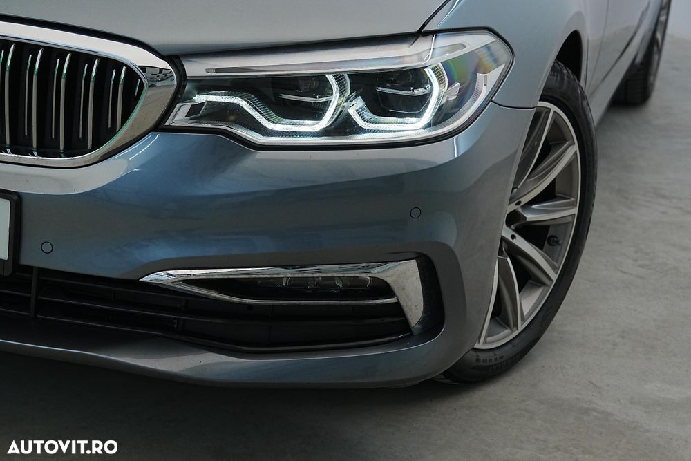 BMW Seria 5 520i AT MHEV - 26