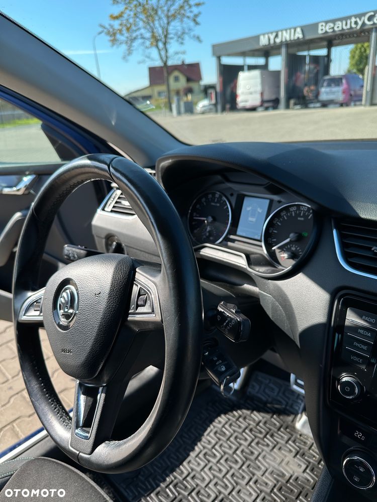 Skoda Octavia 2.0 TDI Joy DSG - 8