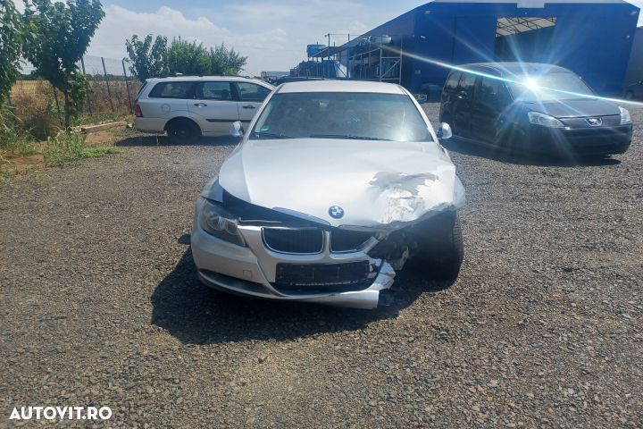 Aripa fata dreapta BMW Seria 3 E90 [2004 - 2010] Sedan 318i MT (129 h - 7