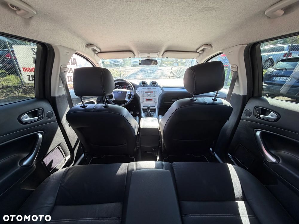 Ford Mondeo 2010 photo 5