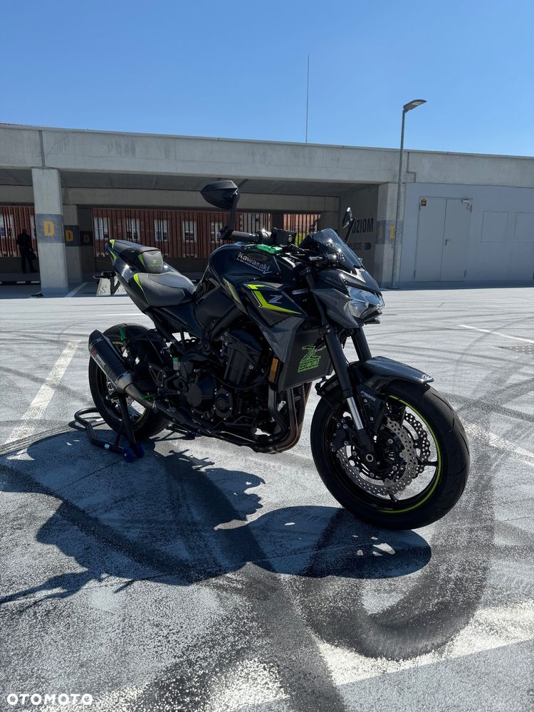 Kawasaki Z 900 - 5