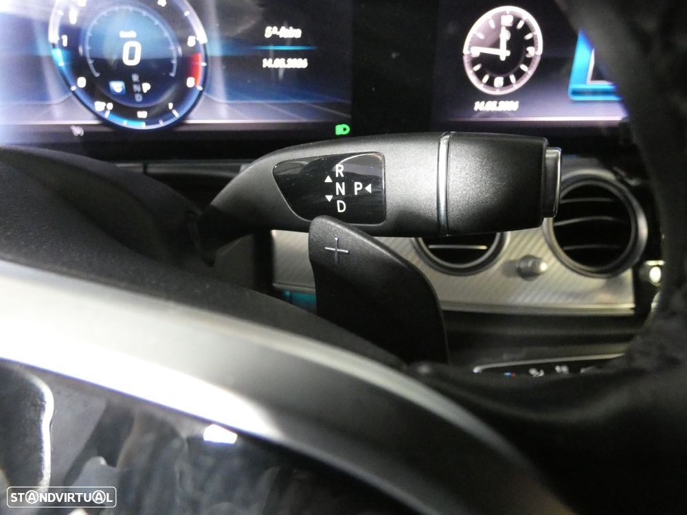 Mercedes-Benz E 220 d Avantgarde - 16