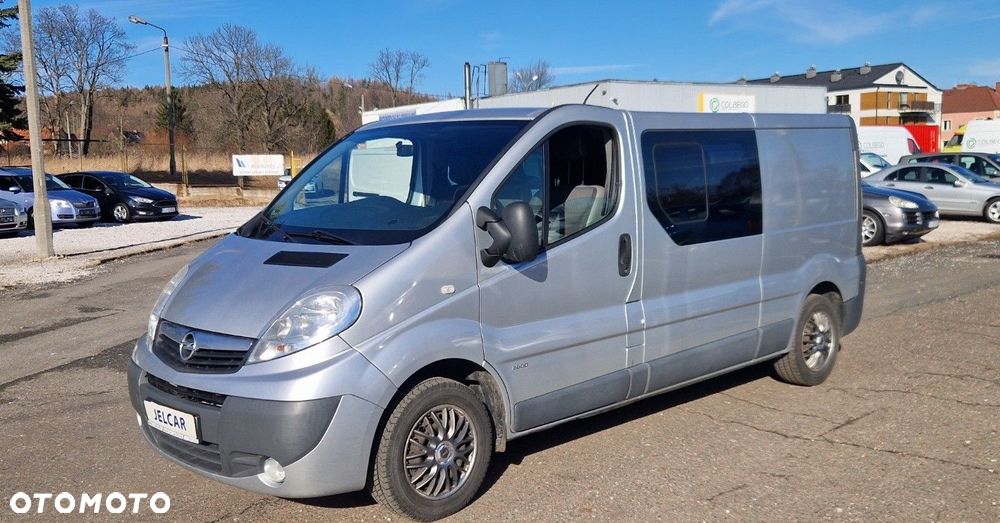 Opel Vivaro - 2