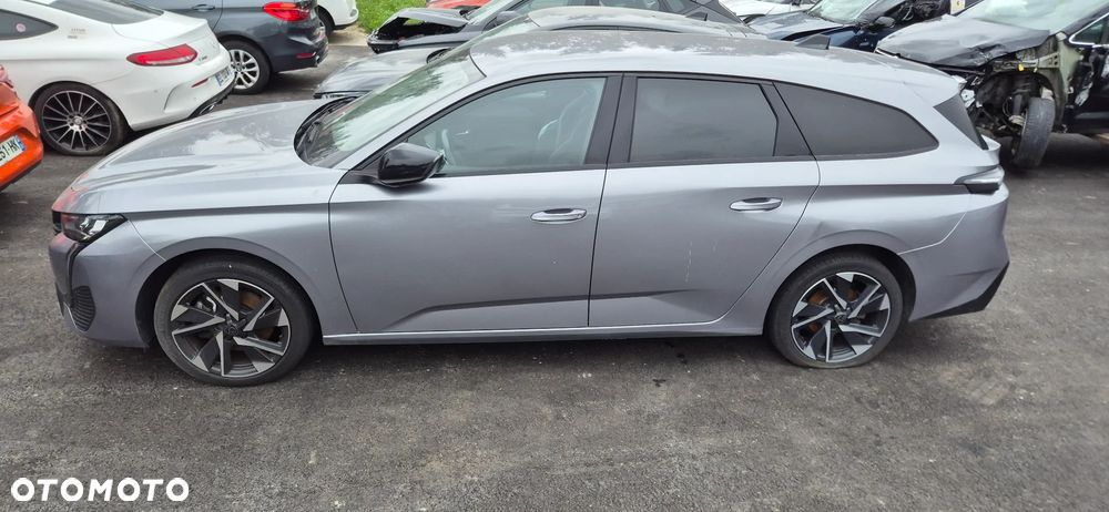 Peugeot 308 - 3