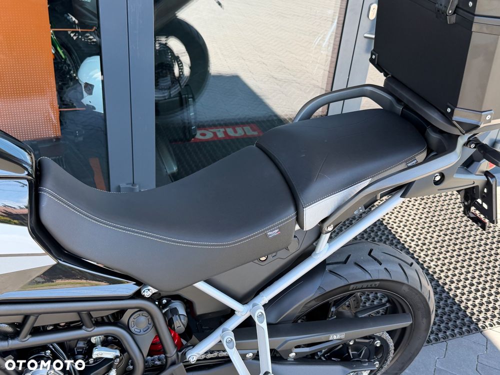 Triumph Tiger - 37