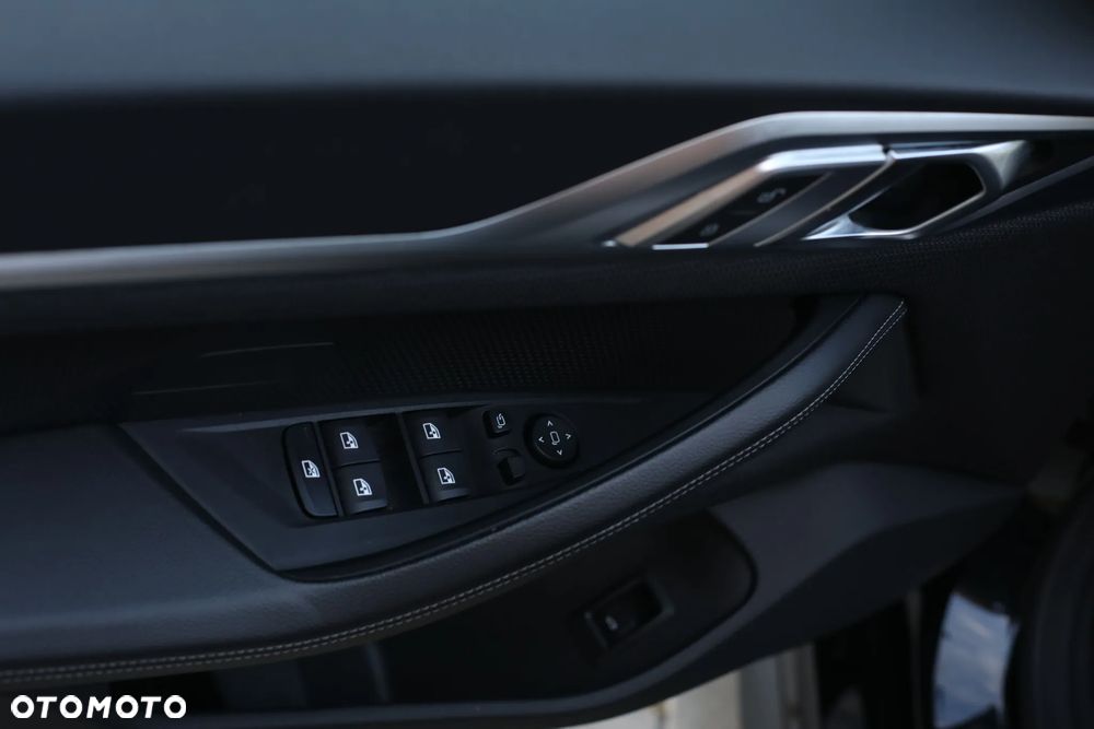 BMW Seria 4 420d xDrive mHEV - 28