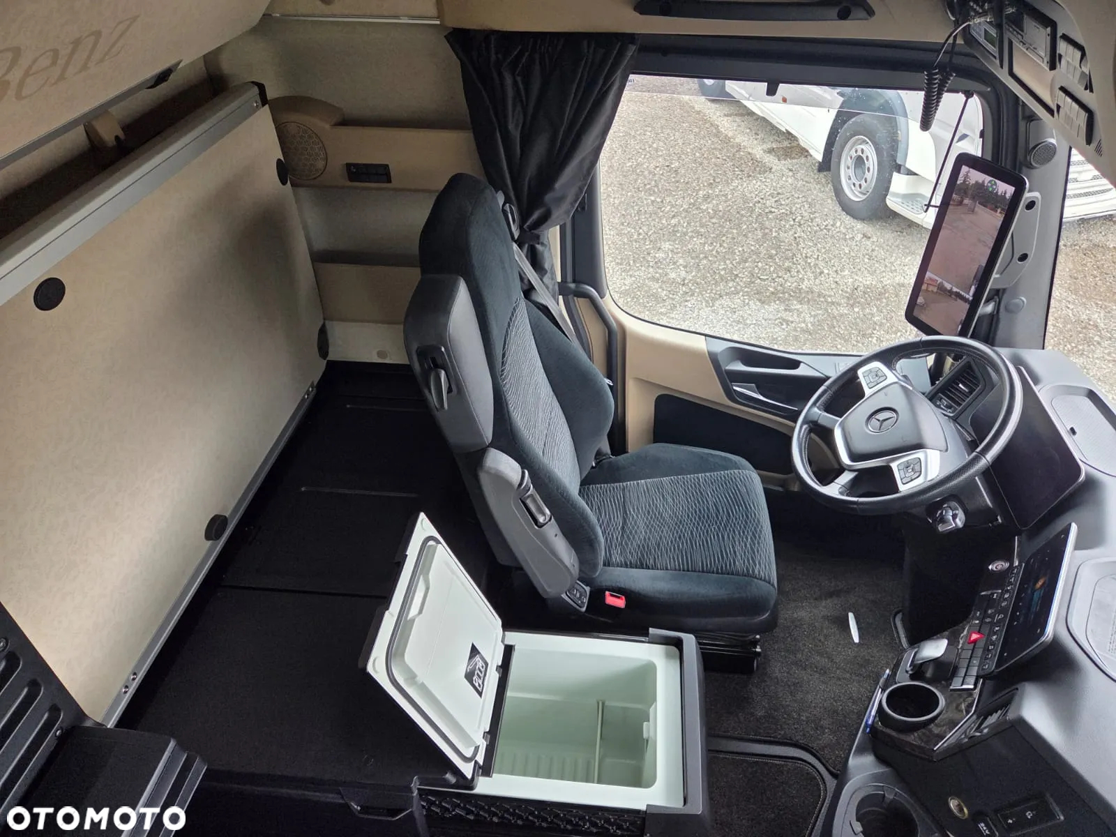 Mercedes-Benz Actros MP5 - 12