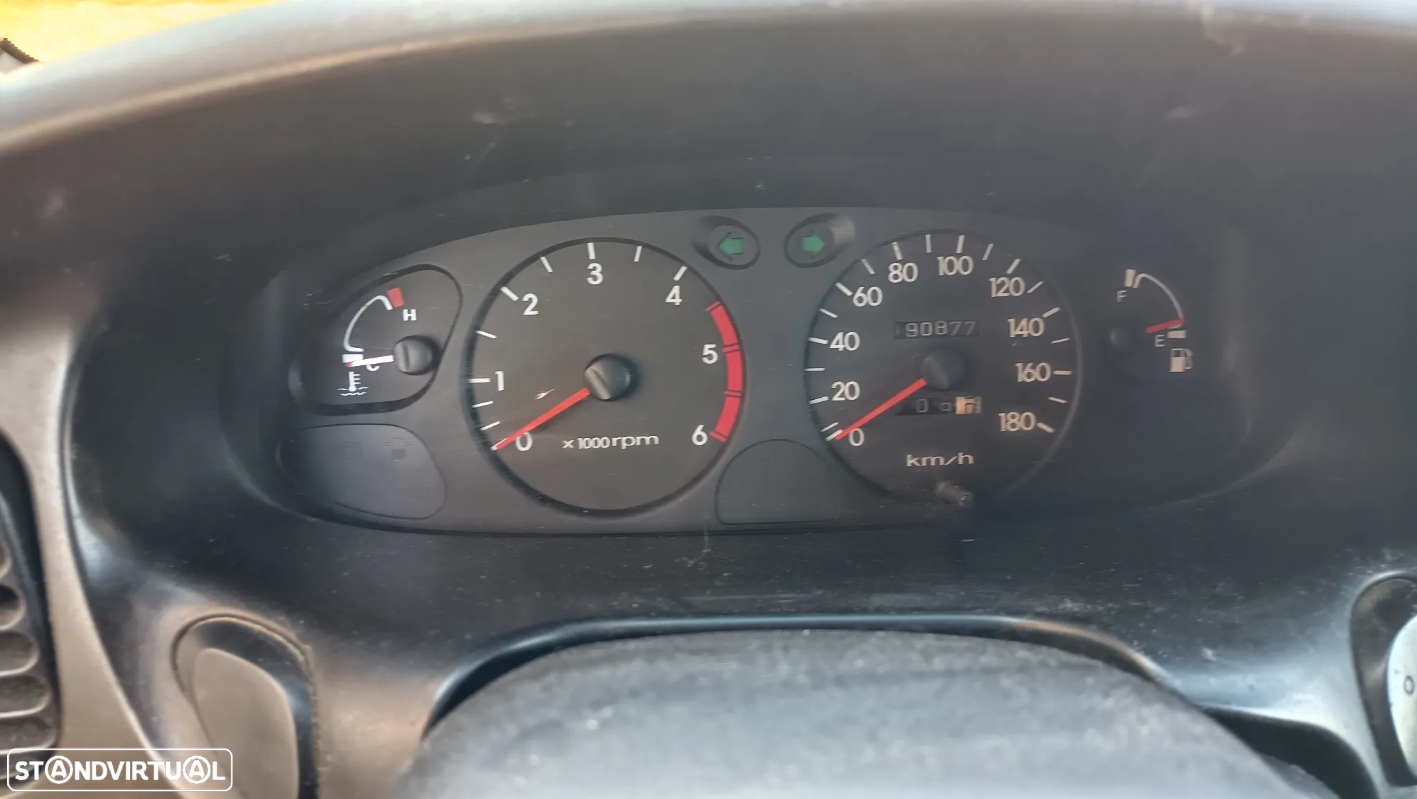 Hyundai H-1 - 4