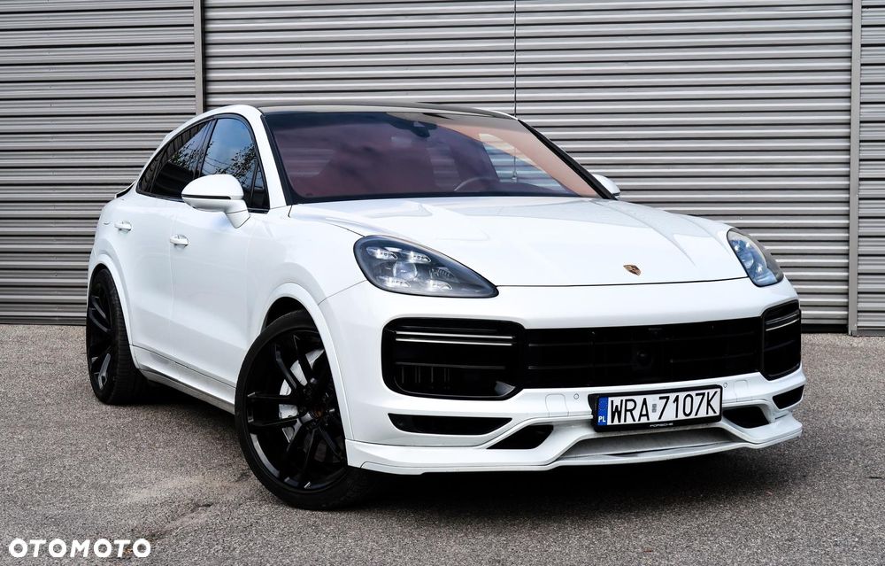 Porsche Cayenne Coupe Turbo - 38