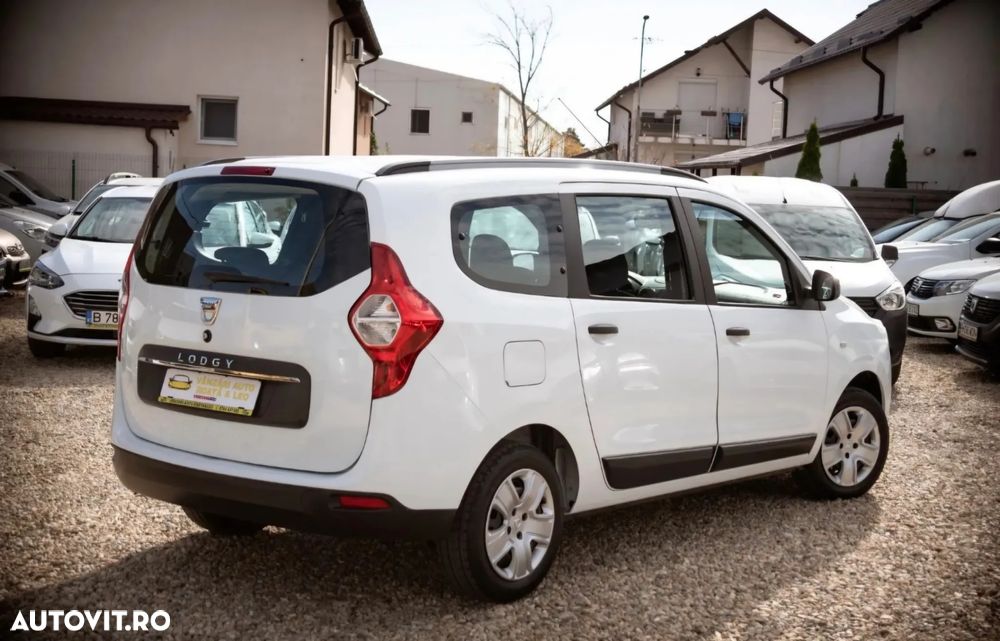 Dacia Lodgy 1.5 dCi Laureate - 8