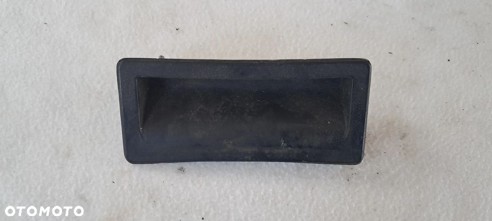 Klamka Mikrostyk Klapy Bagażnika 5N0827566B Audi VW - 1