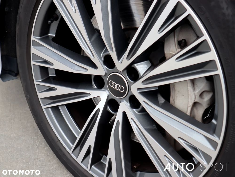 Audi A6 Avant 55 TFSI quattro S tronic - 4