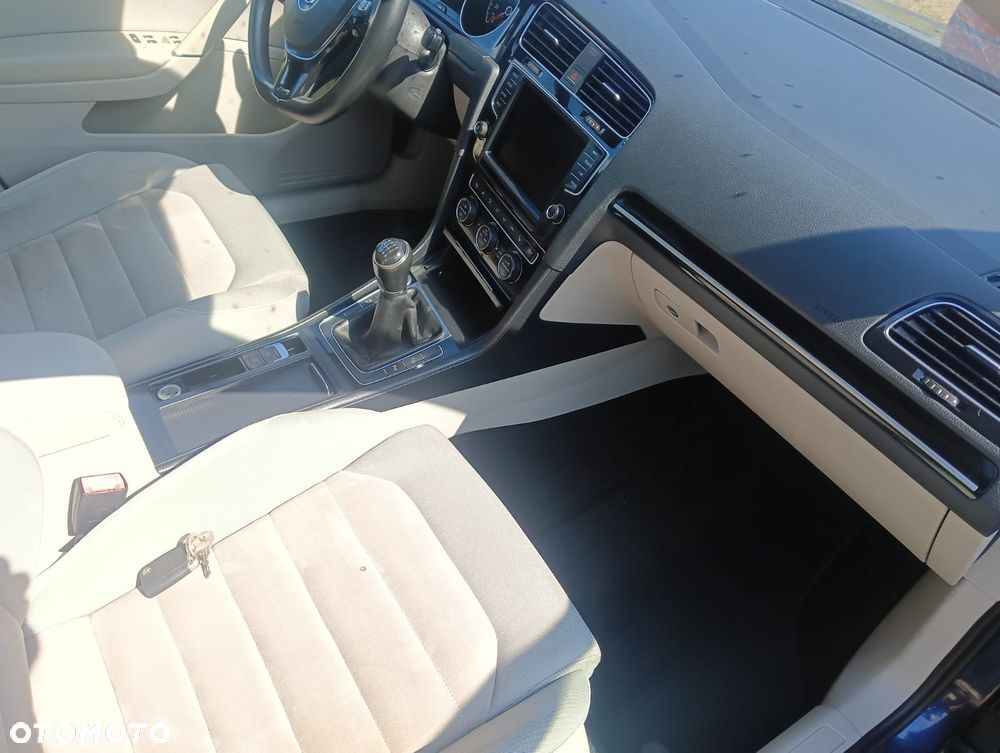 Volkswagen Golf 2.0 TDI SCR Highline - 8